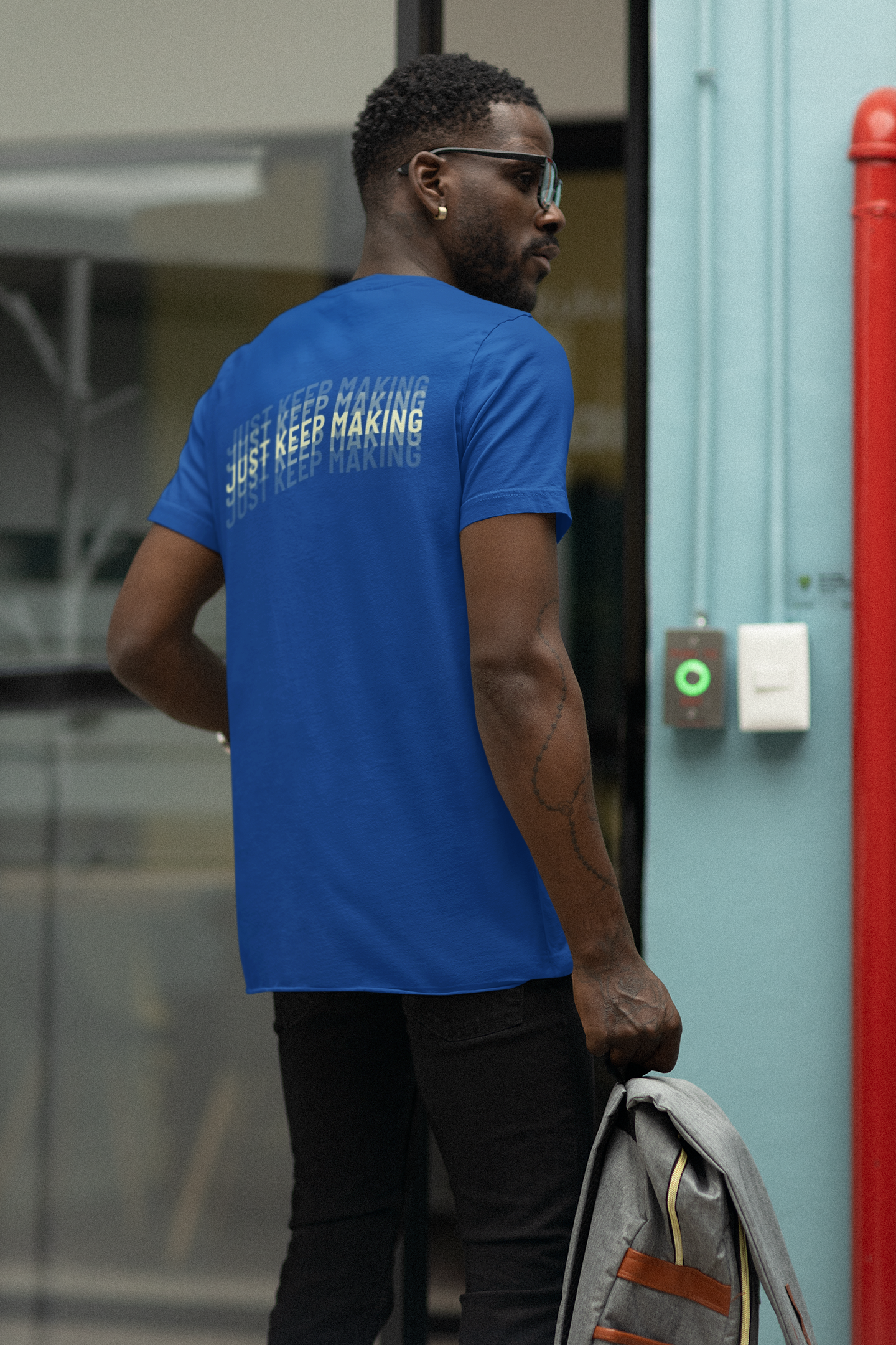 "DSGNS" T-Shirt