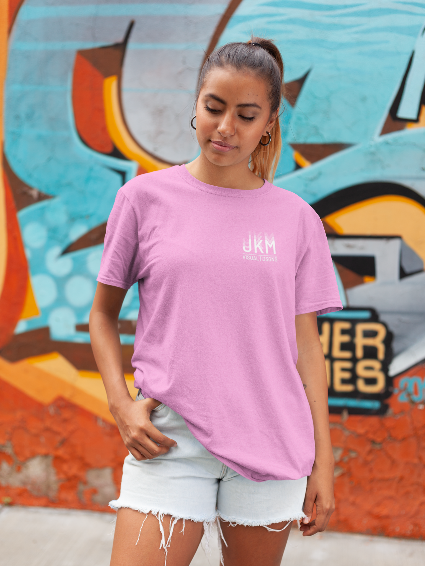 "DSGNS" T-Shirt